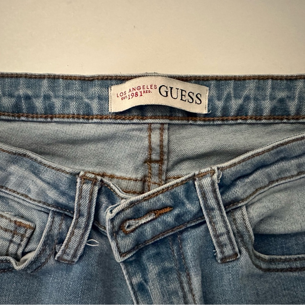 GUESS Women's Light Blue Jeans